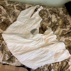 Petal & Pup White Maxi Dress